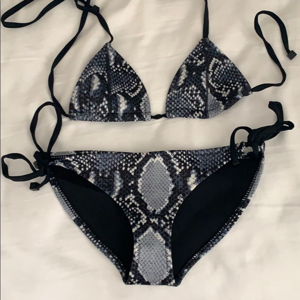 Triangl bikini